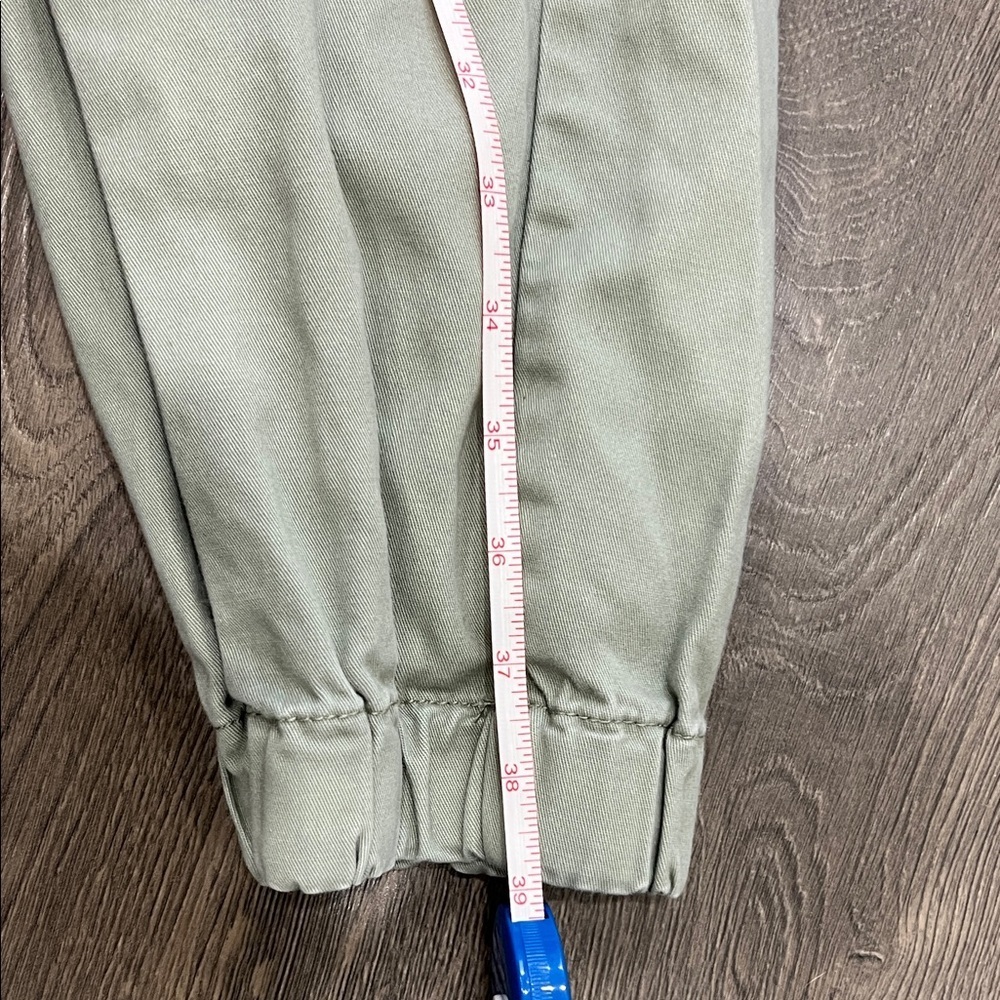 Aritzia Sunday Best Women's Gravity Belted Cargo Pants Sage Green Size 4 - Picture 10 of 10